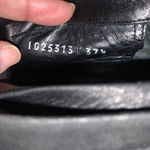 I AM ON SALE! CHANEL SOFT LEATHER BOOTIES - Picture 15 of 15